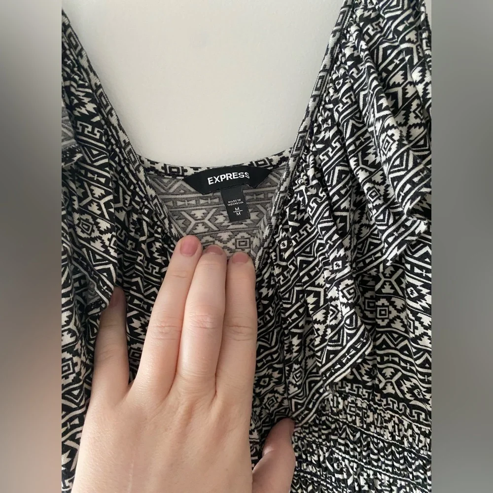 Express Ruffle High Low Maxi Dress - Picture 4 of 6